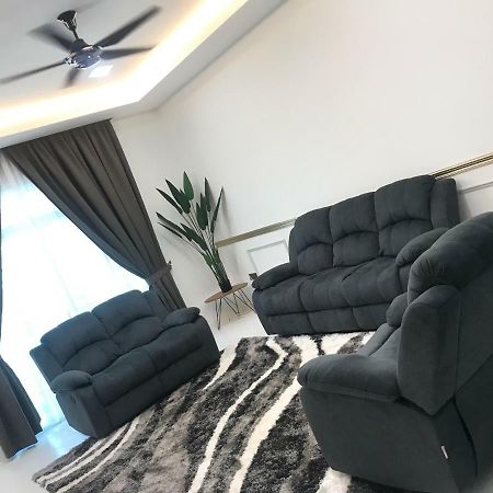 Nrl'S Cozy Guesthouse Kota Bharu Exterior foto